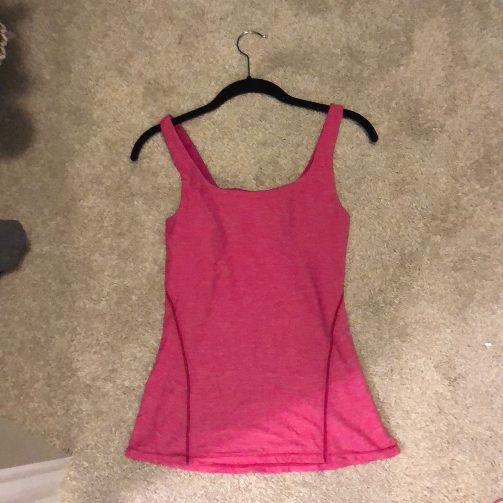 Lulu lemon tank with built in bra
